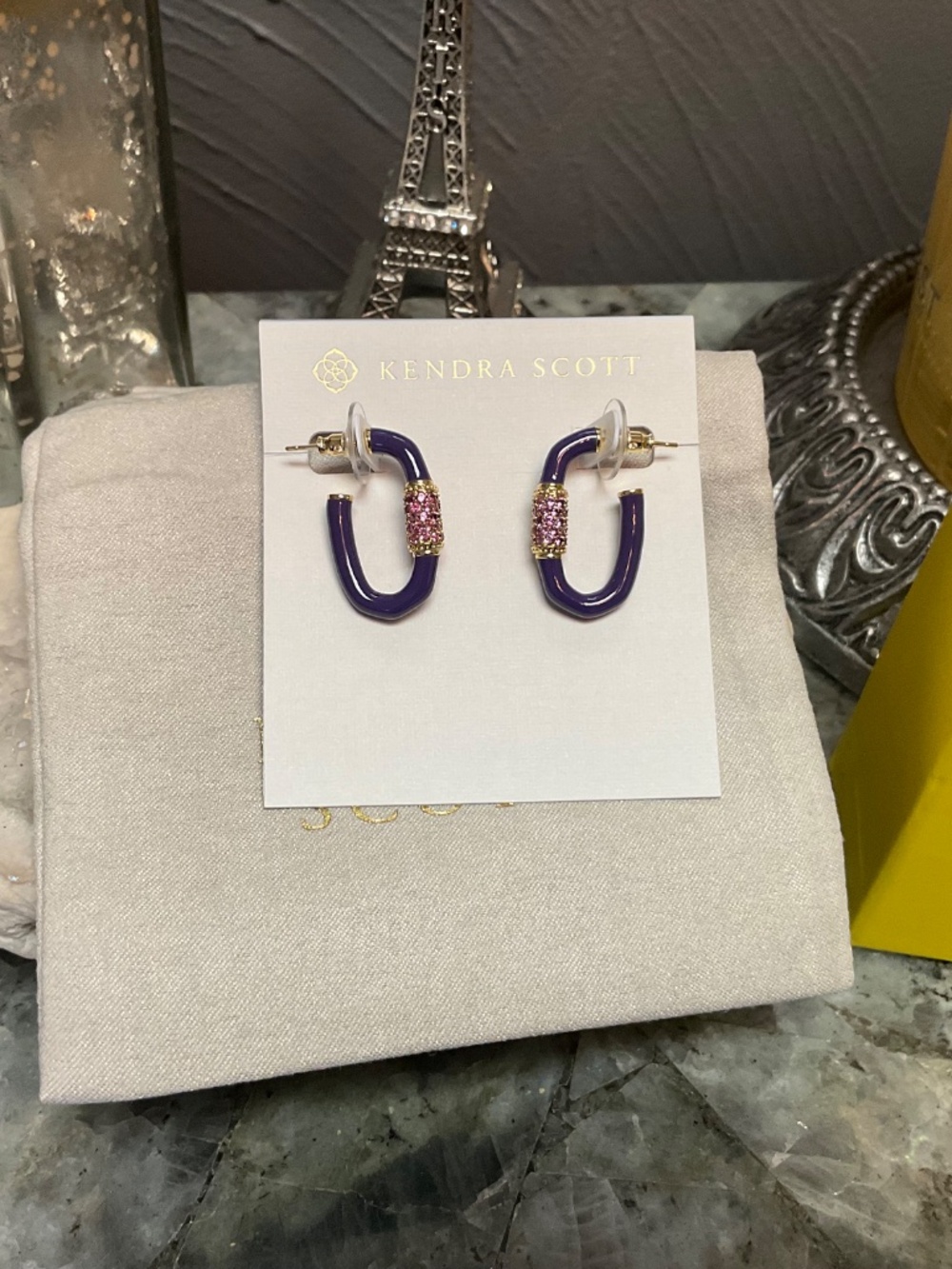 Kendra Scott Emery Gold Enamel Hoop Earrings in Purple Crystal - Picture 2 of 3